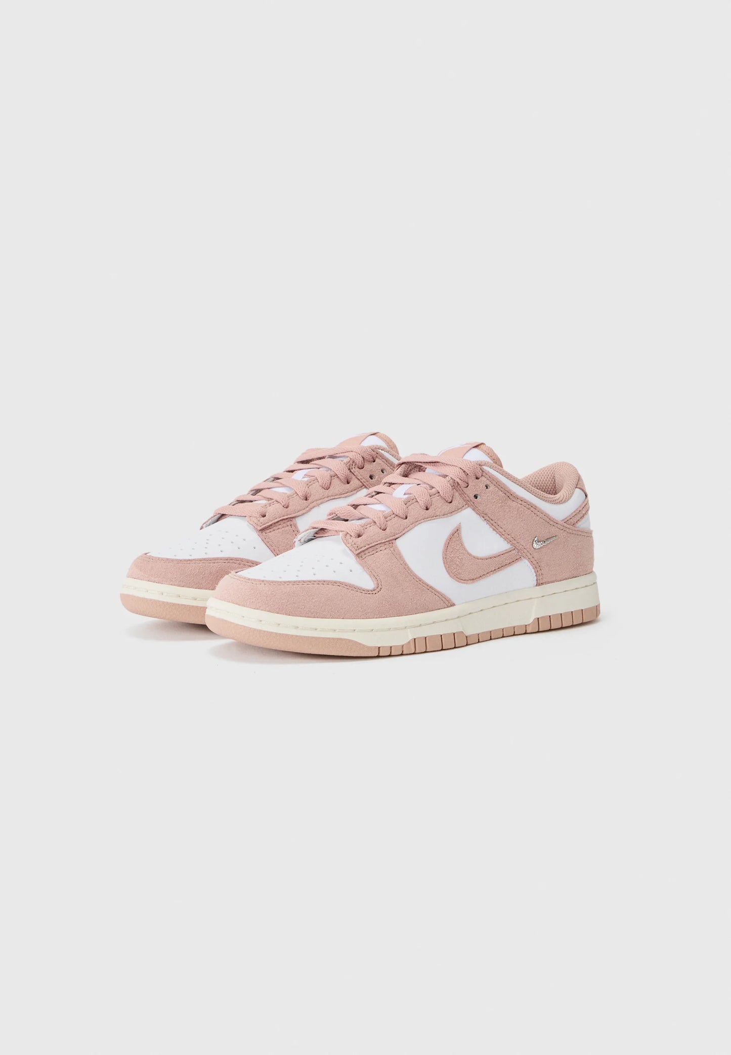 Nike Dunk Low Light Pink