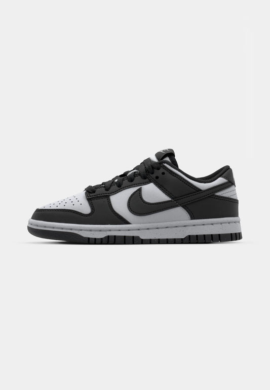 Nike Dunk Low Black