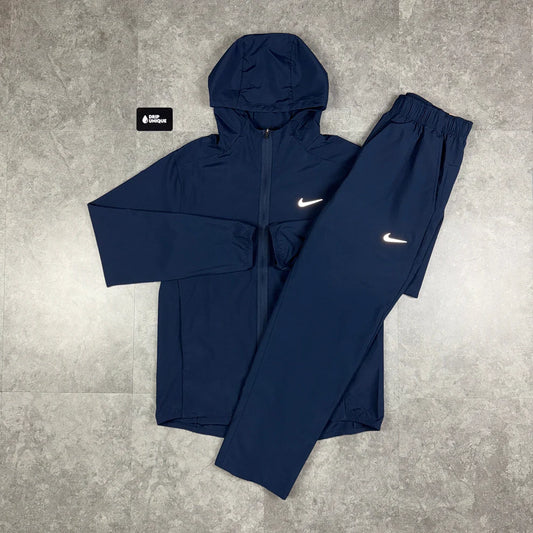 Nike Dri-Fit Form Windrunner Jacket Navy & Navy Nike Challenger Pants Set