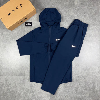 Nike Dri-Fit Form Windrunner Jacket Navy & Navy Nike Challenger Pants Set
